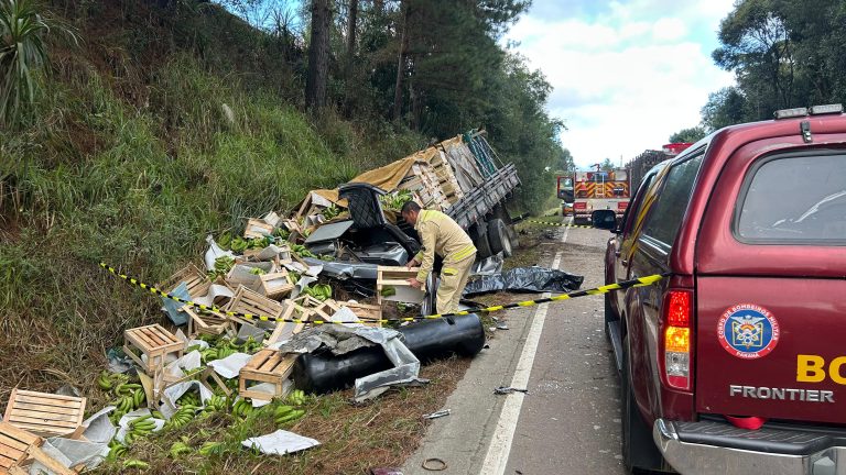 Acidente ocorreu na rodovia PR-281. Foto: Portal Metropolitano