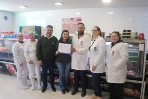 Mercado recebe selo que garante qualidade e segurança dos produtos. Foto: Assessoria de Imprensa/Prefeitura de Piên