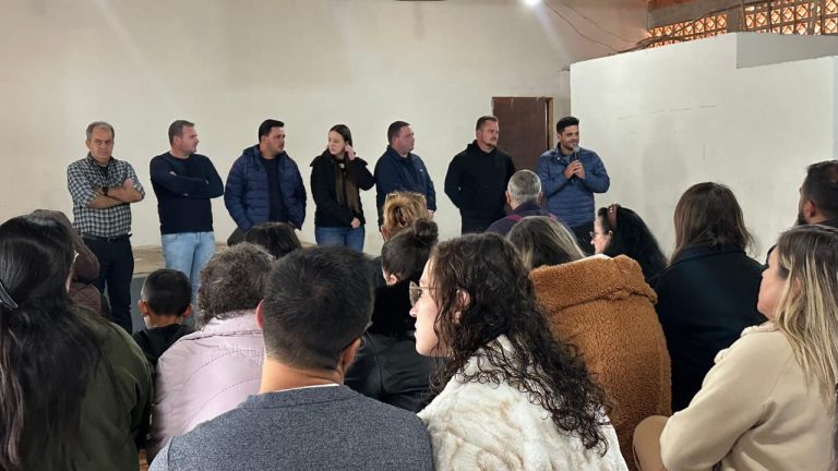 Audiência pública reuniu autoridades e comunidade. Foto: Assessoria de Imprensa/ Prefeitura de Mandirituba