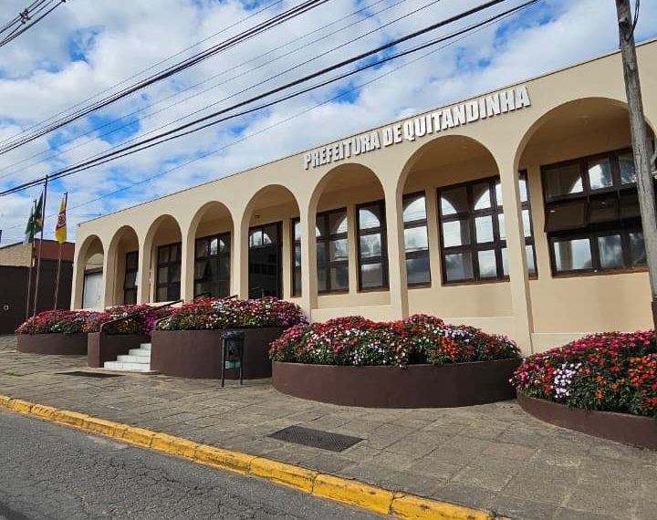 Novos projetos de pavimentação foram apresentados pela prefeitura. Foto: Assessoria de Imprensa/Prefeitura de Quitandinha