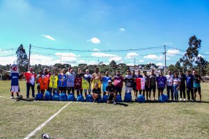 Equipes receberam os novos uniformes. Foto: Dani Matucheski 