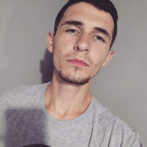 Jovem Alex Czaika era morador de Rio Negro. Foto: Reprodução/Redes Sociais