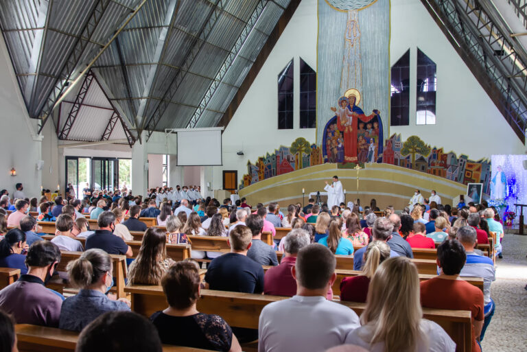 Fiéis farão suas homenagens durante a Romaria de Nossa Senhora das Graças. Foto: Divulgação