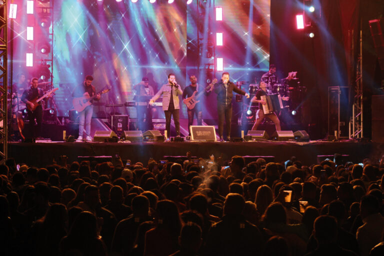 Show nacional com Guilherme e Benuto agitou o público. Foto: Arquivo/O Regional