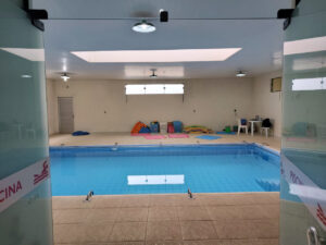 Espaço conta com piscina para aulas de natação e hidroginástica. Foto: Divulgação/Camu