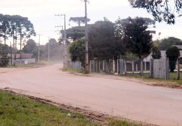 Estrada que passa pela comunidade do Feixo deve ser pavimentada. Foto: Assessoria de Imprensa/Prefeitura da Lapa