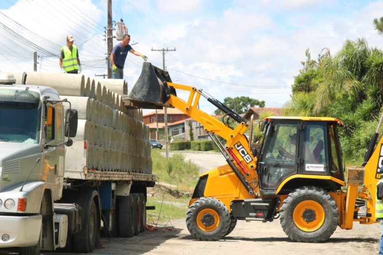 Trabalhos de pavimentação foram iniciados nos últimos dias no município. Foto: Assessoria de Imprensa/Prefeitura da Lapa