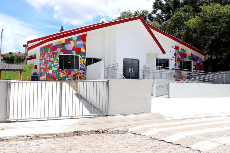 Centro Educacional e Cultura levará o nome da 'Tia Rita'. Foto: Assessoria de Imprensa/Prefeitura de Piên