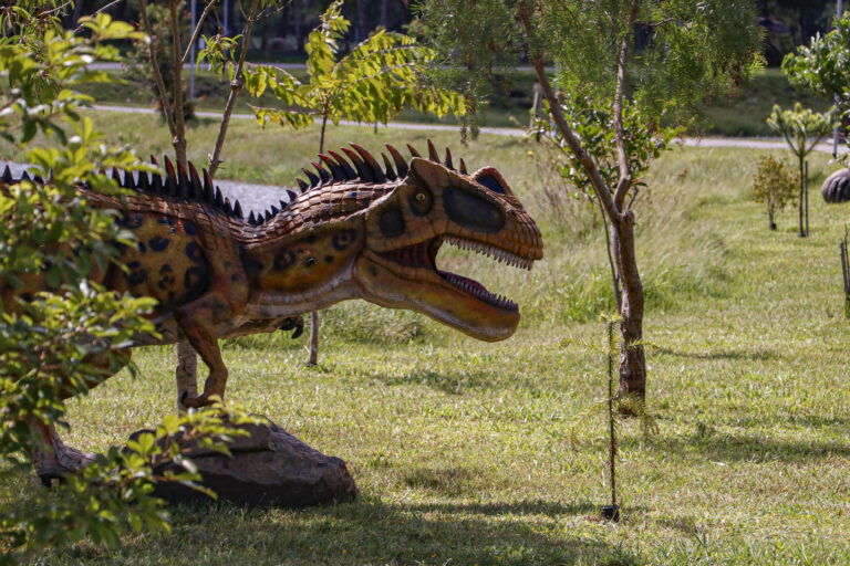Parque dos Dinossauros é um dos atrativos do aniversário de Pinhais. Foto: Assessoria de Imprensa/Prefeitura de Pinhais