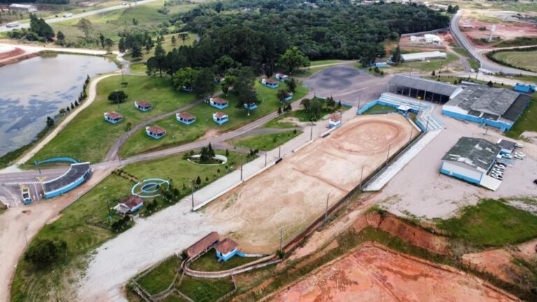 Prefeitura está avançando nas tratativas para instalação de empresa em área no Parque de Eventos. Foto: Assessoria de Imprensa/Prefeitura de Mandirituba