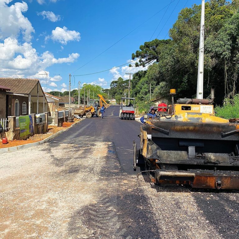 Obras estão em andamento na rua Geraldo Claudino. Foto: Assessoria de Imprensa/Prefeitura de Mandirituba