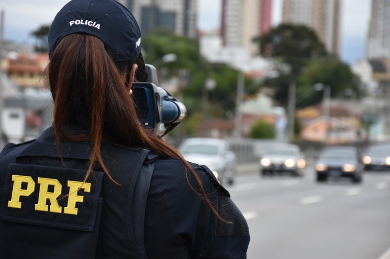 PRF encerrou a operação Semana Santa com 339 flagrantes de ultrapassagens proibidas. Foto: Divulgação/PRF