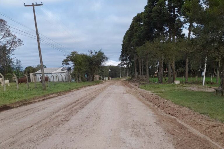 Assinado contrato para o anteprojeto de pavimentação da Rodovia da Maçã, na RMC. Foto: DER