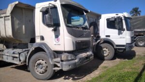 Caminhões furtados foram recuperados pelas equipes policiais. Foto: Divulgação/PRF