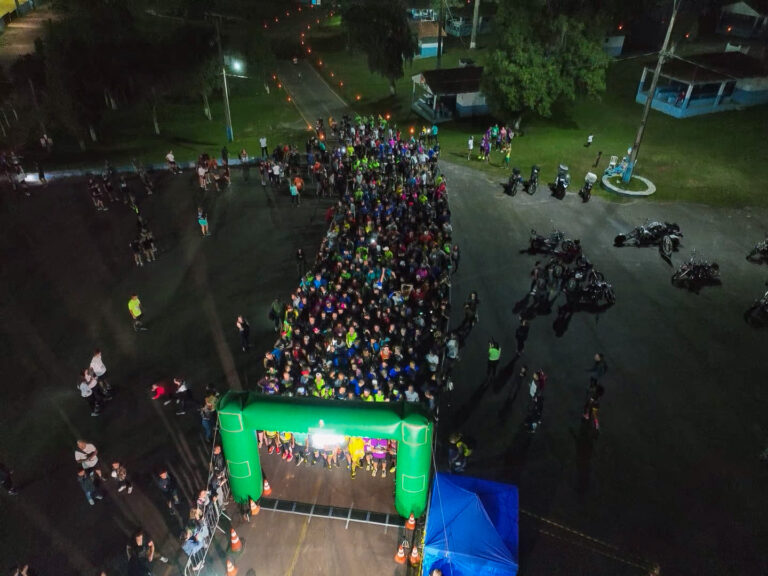 Corrida Noturna da Guarda teve expressiva participação de atletas. Foto: Assessoria de Imprensa/Prefeitura de Mandirituba