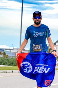 Pedro Grosskopf participou da maratona em Florianópolis. Foto: Divulgação