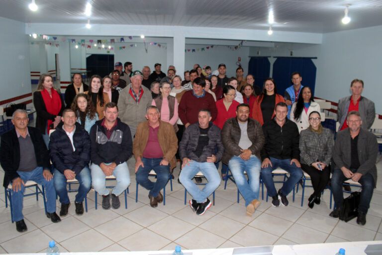 Comunidade de Campina dos Maia sediou sessão itinerante da câmara de vereadores de Piên. Foto: Arquivo/O Regional