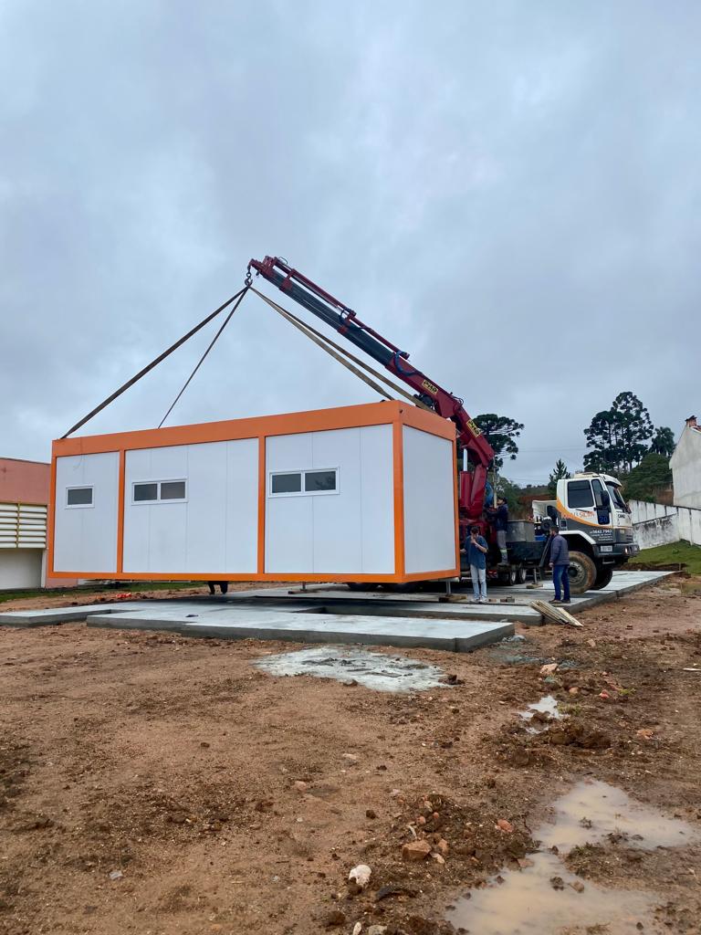 Salas modulares são consideradas inovadoras expansão nas unidades de ensino. Foto: Assessoria de Imprensa/Prefeitura de Quitandinha