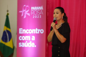 Secretaria de Estado da Saúde e o gabinete da primeira-dama, Luciana Saito Massa, estarão mobilizados em mais uma edição do Paraná Rosa. Foto: Roberto Dziura Jr/AEN