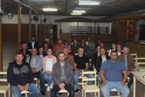 Vereadores e moradores na sessão itinerante em Lageado. Foto: O Regional