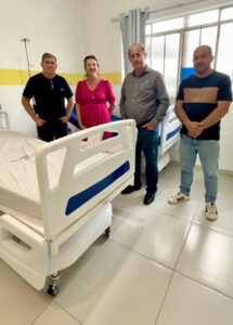Autoridades visitaram as dependências do Hospital, que recebeu as novas camas. Foto: Assessoria de Imprensa/Prefeitura de Tijucas do Sul