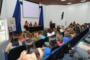 Programa Família Acolhedora foi lançado na cidade de Pinhais. Foto: Jorge Prado/Prefeitura de Pinhais