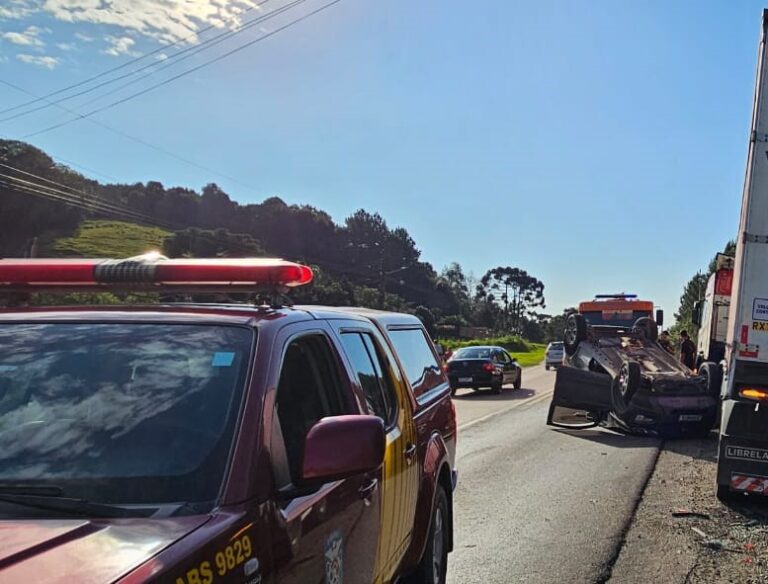 Acidente na rodovia PR-420 no bairro Paranazinho. Foto: O Regional