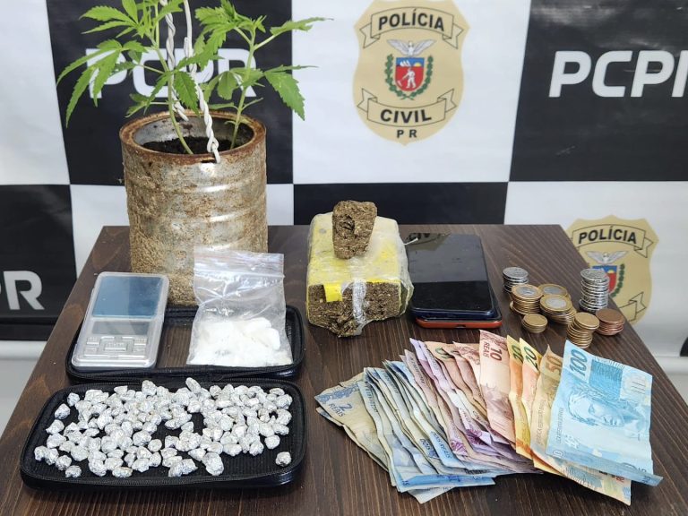 Drogas e outros itens foram apreendidos pela PCPR em Mandirituba. Foto: Divulgação/PCPR