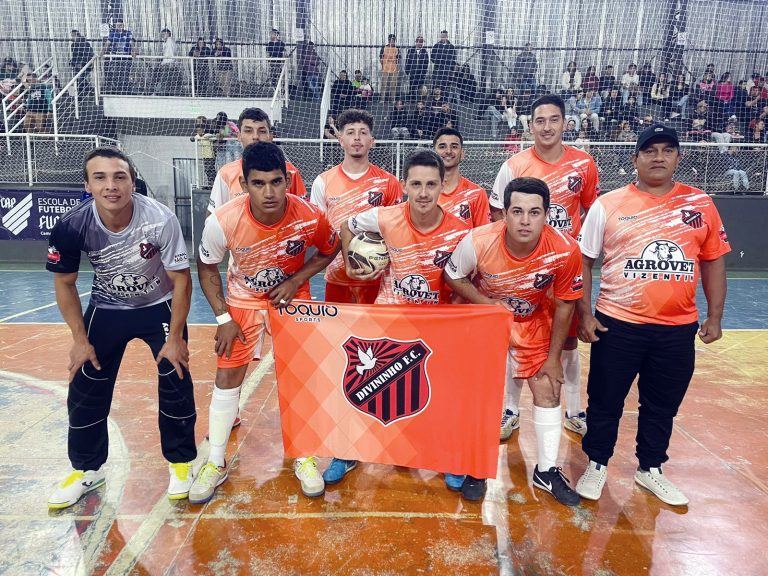 Divininho é uma das equipes semifinalistas da competição de futsal. Foto: Divulgação