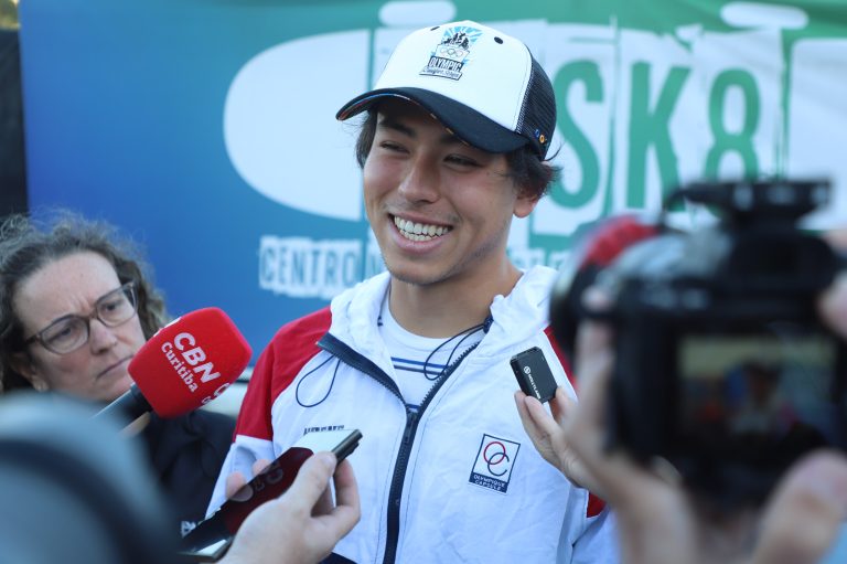 Paranaense Augusto Akio garantiu medalha de bronze em Paris. Foto: Ari Dias/AEN