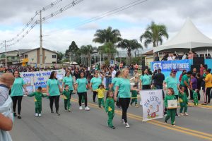 CMEIs também participaram do desfile de Campo do Tenente. Foto: O Regional