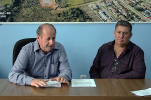 Altair Gringo e Professor Claudemir - Prefeito e vice-prefeito reeleitos em Tijucas do Sul. Foto: Arquivo/O Regional