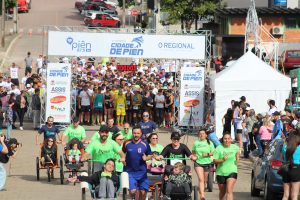 Corrida teve participação do projeto Pernas Solidárias. Foto: O Regional