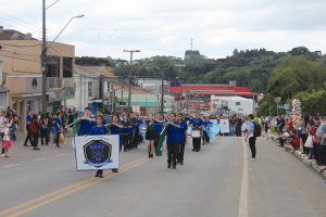 Desfile dos 73 anos contou com a participação de várias entidades. Foto: Arquivo/O Regional