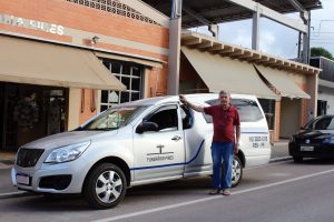 Jair Pires está há mais de 40 anos no ramo funerário e compartilha momentos marcantes da trajetória. Foto: Arquivo/O Regional