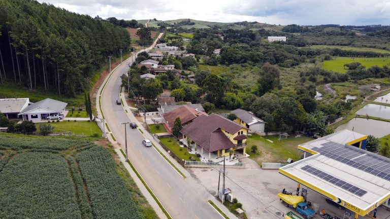 Rua Pedro Zolner teve pavimentação concluída. Foto: Assessoria de Imprensa/Prefeitura de Quitandinha