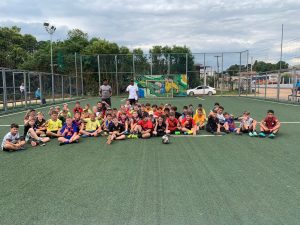 Atividades esportivas fazem parte da educação integral no município. Foto: Assessoria de Imprensa/Prefeitura de Quitandinha
