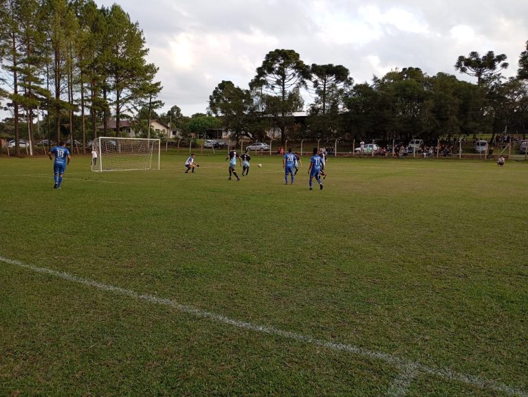 Jogos bastante disputados estão marcando a rodada do municipal de suíço. Foto: Divulgação