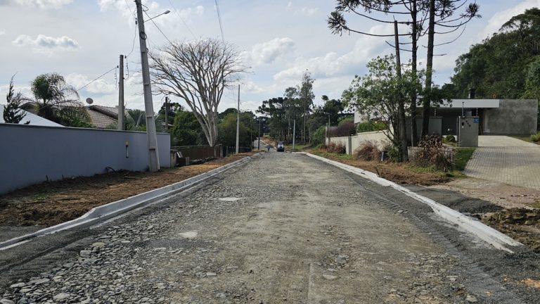 Diversos bairros serão beneficiados com pavimentações. Foto: Assessoria de Imprensa/Prefeitura de Rio Negro