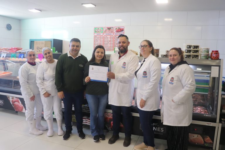 Mercado recebe selo que garante qualidade e segurança dos produtos. Foto: Assessoria de Imprensa/Prefeitura de Piên