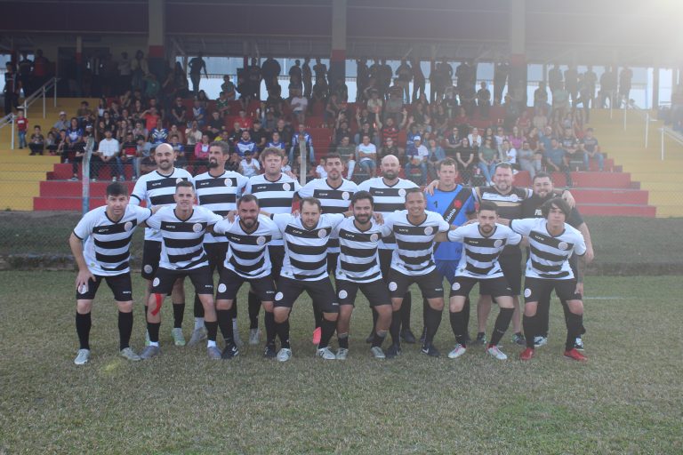 Hotel é o campeão municipal do futebol suíço de Piên. Foto: O Regional
