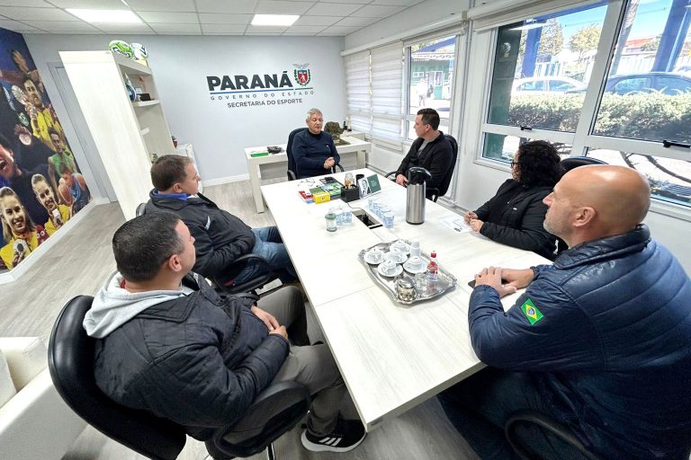 Reunião de alinhamento da etapa de velocross. Foto: Assessoria de Imprensa/Prefeitura de Piên