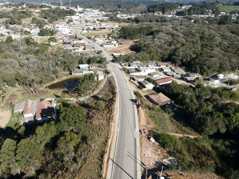 Novos trechos recebem pavimentação em Quitandinha. Foto: Assessoria de Imprensa/Prefeitura de Quitandinha