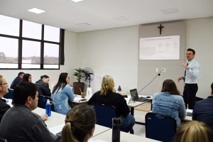 Servidores municipais participam de capacitações mensais. Foto: Assessoria de Imprensa/Prefeitura de Contenda