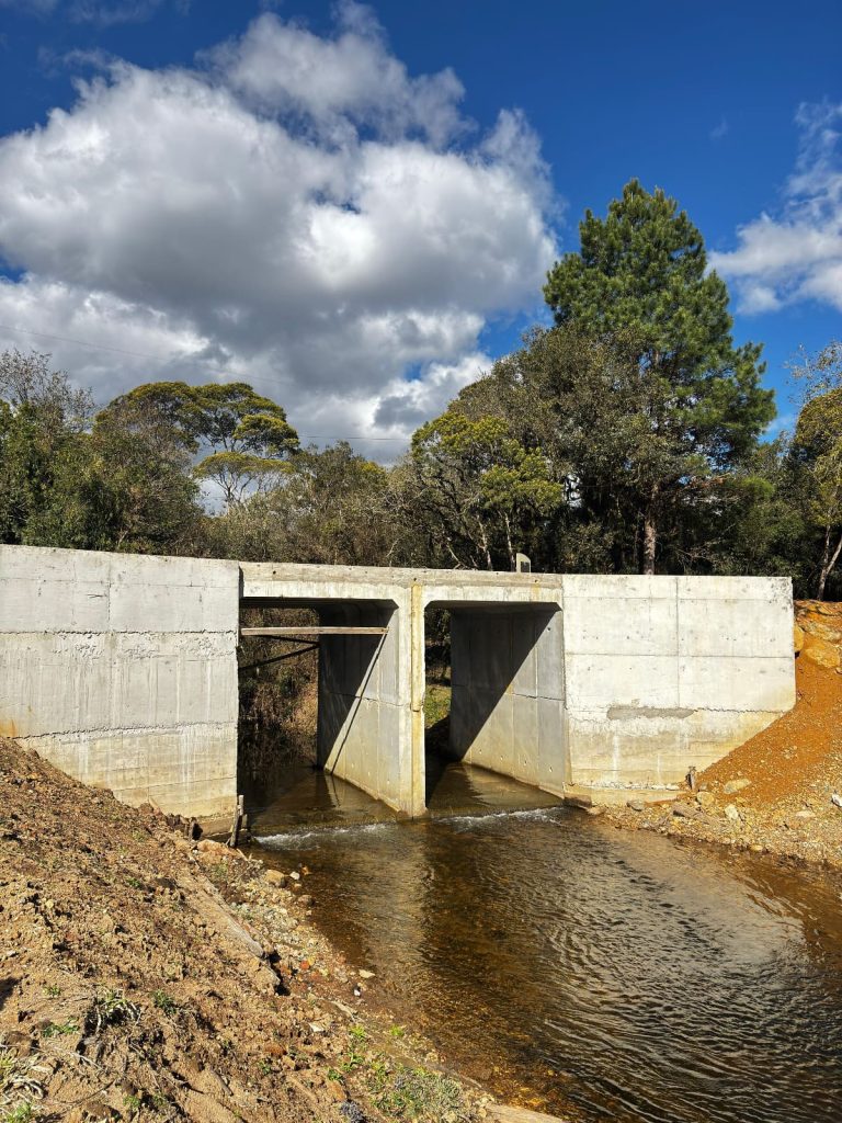 A ponte sobre o Rio Piraí foi uma das obras entregues. Foto: Assessoria de Imprensa/Prefeitura de Tijucas do Sul