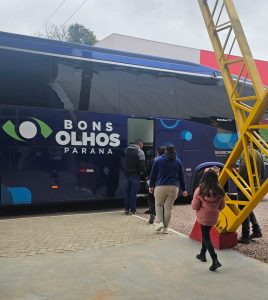 Estudantes passaram por consultas oftalmológicas. Foto: Assessoria de Imprensa/ Prefeitura de Quitandinha