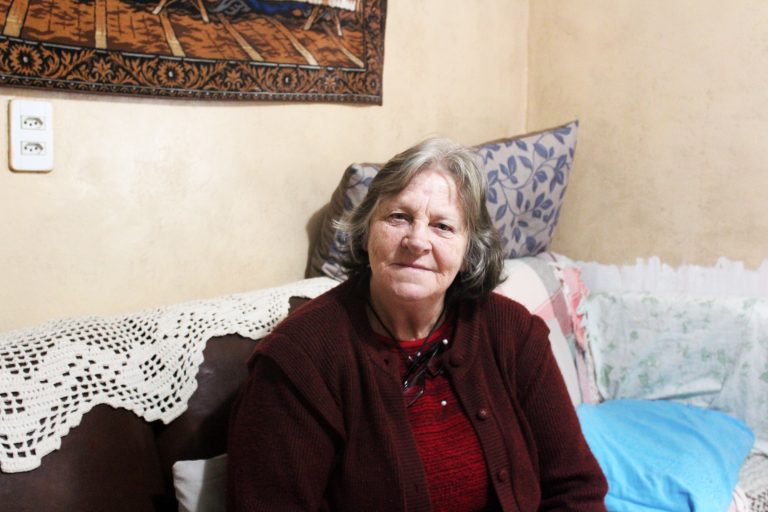 Na Campanha Outubro Rosa, Dona Lúcia incentiva as mulheres a cuidarem da saúde. Foto: Arquivo/O Regional