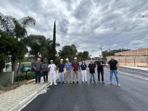 Autoridades locais participaram do início da obra. Foto: Assessoria de Imprensa/Prefeitura de Agudos do Sul