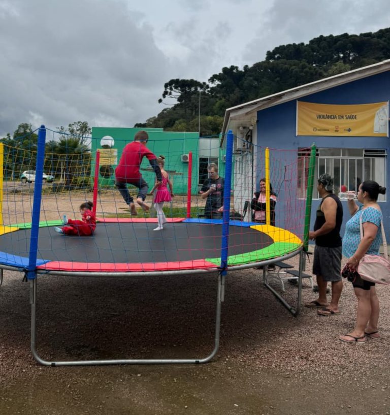 Ação contou com brinquedos para as crianças. Foto: Assessoria de Imprensa/Prefeitura de Quitandinha