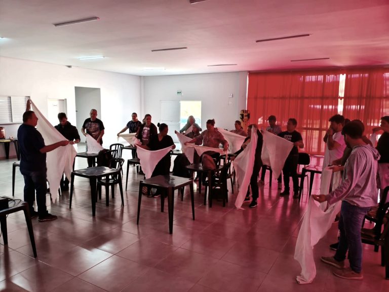 Capacitação prepara os servidores públicos para situações de emergência. Foto: Assessoria de Imprensa/Prefeitura de Quitandinha